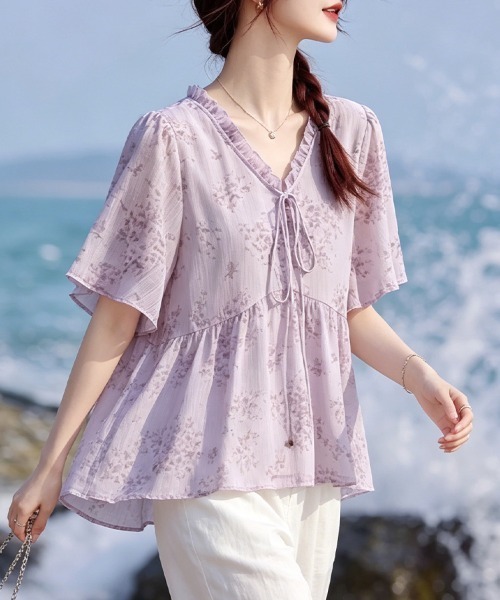 ONEP STAR(ワンピスター)の「花柄Vネックペプラムブラウス(シャツ/ブラウス・レディース・パープル・MEDIUM/LARGE/X-LARGE)」の7枚目の写真