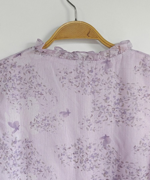 ONEP STAR(ワンピスター)の「花柄Vネックペプラムブラウス(シャツ/ブラウス・レディース・パープル・MEDIUM/LARGE/X-LARGE)」の13枚目の写真