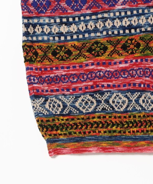 fennica(フェニカ)の「COOHEM / 3D FAIR ISLE KNIT VEST(ベスト・メンズ・レッド/ブラウン・LARGE)」の5枚目の写真