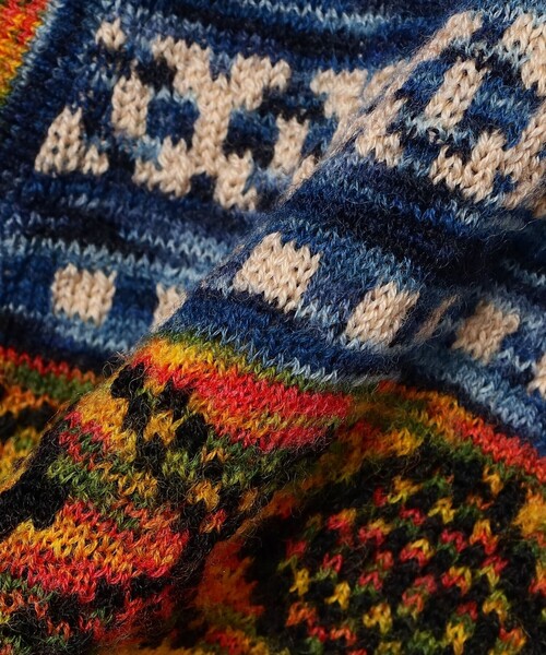 fennica(フェニカ)の「COOHEM / 3D FAIR ISLE KNIT VEST(ベスト・メンズ・レッド/ブラウン・LARGE)」の8枚目の写真