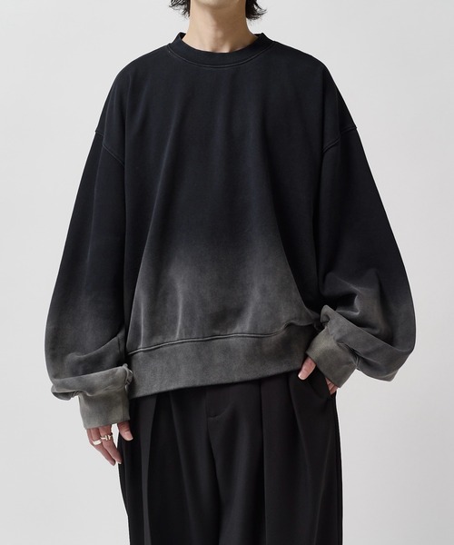 Lui's(ルイス)の「【Neucon】GRADATION BLEACH OVER SWEAT / グラデーションブリーチオーバースウェットプルオーバー(スウェット・メンズ・グレー/ブラック・2/1)」の14枚目の写真