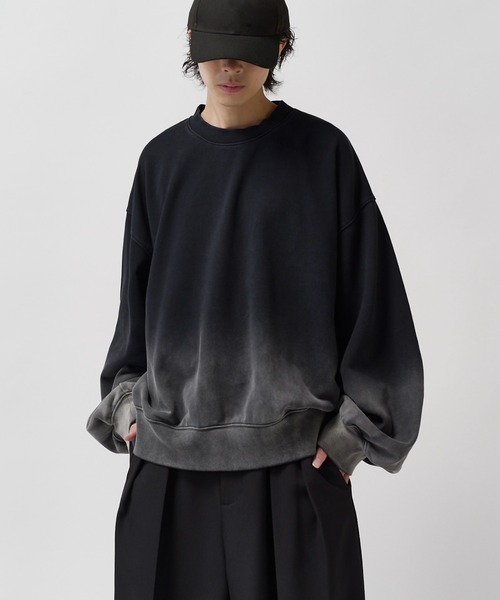 Lui's(ルイス)の「【Neucon】GRADATION BLEACH OVER SWEAT / グラデーションブリーチオーバースウェットプルオーバー(スウェット・メンズ・グレー/ブラック・2/1)」の9枚目の写真