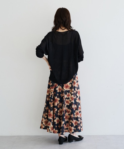 YECCA VECCA(イェッカヴェッカ)の「シアーニットプルオーバー(ニット/セーター・レディース・ブラウン/ブラック/ライトベージュ・FREE)」の21枚目の写真