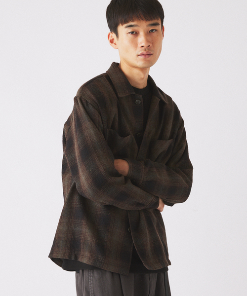 JOURNAL STANDARD relume(ジャーナルスタンダード レリューム)の「リング オンブレ チェックシャツ(シャツ/ブラウス・メンズ・ブラック/アイボリー/カーキ・MEDIUM/LARGE)」の6枚目の写真