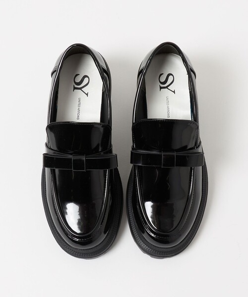SY UNITED ARROWS（シーユナイテッドアローズ）の「＜SY＞リボン ベルトローファー フラット40↑（ローファー・レディース・ブラック・22.5cm/23.5cm/22cm/25cm/24cm/23cm/24.5cm）」の3枚目の写真