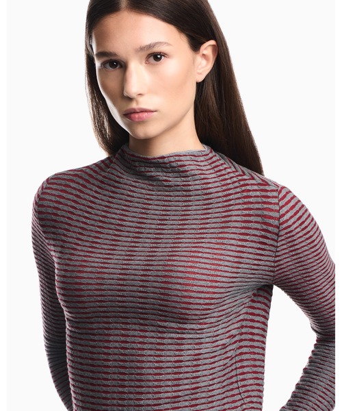 EMPORIO ARMANI(エンポリオアルマーニ)の「【エンポリオ アルマーニ】レギュラーフィット ボーダー柄 クルーネックセーター(ニット/セーター・レディース・ブルー系その他/セージグリーン・SMALL/LARGE/MEDIUM)」の6枚目の写真