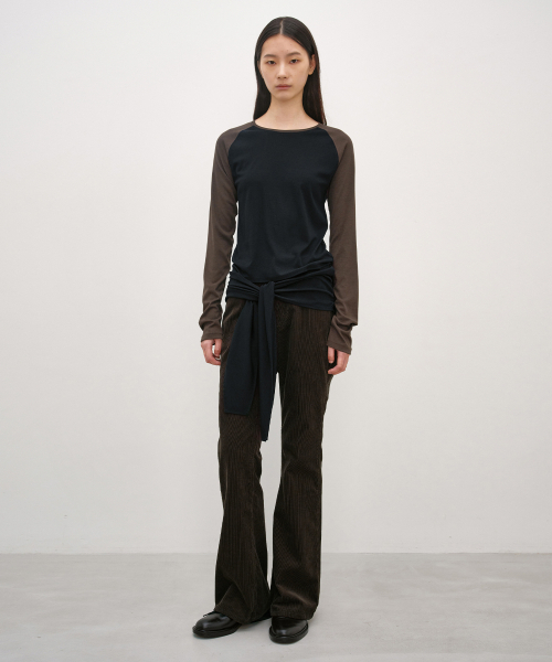 INSILENCE WOMEN（インサイレンスウーマン）の「ラグランストラップTシャツ ブラック（Tシャツ/カットソー・レディース・その他・SMALL/MEDIUM）」の2枚目の写真