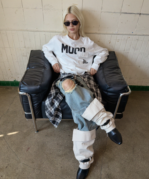 MOODBETTER(ムード ベター)の「POCKET LETTERING LONG SLEEVE WHITE(Tシャツ/カットソー・レディース・その他・FREE)」の2枚目の写真