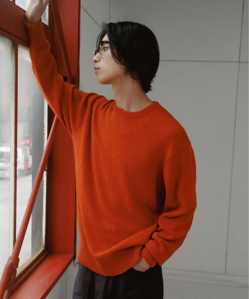 URBAN RESEARCH DOORS（アーバンリサーチドアーズ）の「Lamb Wool Crew-Neck Knit（ニット/セーター・メンズ・チャコールグレー/オレンジ/グリーン・LARGE/MEDIUM）」の9枚目の写真