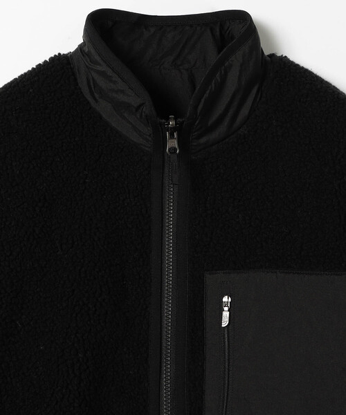 THE NORTH FACE(ザノースフェイス)の「THE NORTH FACE/ザ・ノース・フェイス リバーシブルエクストリームパイルフリースジャケット(ユニセックス)(ブルゾン・メンズ・ブラック/ナチュラル・LARGE/X-LARGE/MEDIUM)」の4枚目の写真