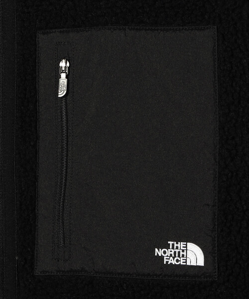 THE NORTH FACE(ザノースフェイス)の「THE NORTH FACE/ザ・ノース・フェイス リバーシブルエクストリームパイルフリースジャケット(ユニセックス)(ブルゾン・メンズ・ブラック/ナチュラル・LARGE/X-LARGE/MEDIUM)」の5枚目の写真