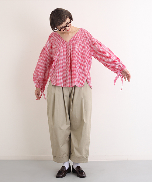 MERLOT（メルロー）の「ギンガムバルーン袖トップス4879（その他トップス・レディース・ネイビー/レッド/ブラック・FREE）」の14枚目の写真