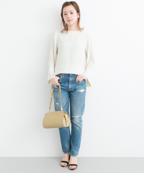 URBAN RESEARCH（アーバンリサーチ）の「 UR ワイドスリーブスリットブラウス（シャツ/ブラウス・レディース・ブルー系その他/ライトカーキ/オフホワイト・FREE）」の8枚目の写真