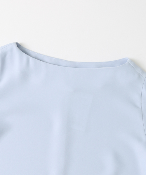 URBAN RESEARCH（アーバンリサーチ）の「 UR ワイドスリーブスリットブラウス（シャツ/ブラウス・レディース・ブルー系その他/ライトカーキ/オフホワイト・FREE）」の11枚目の写真