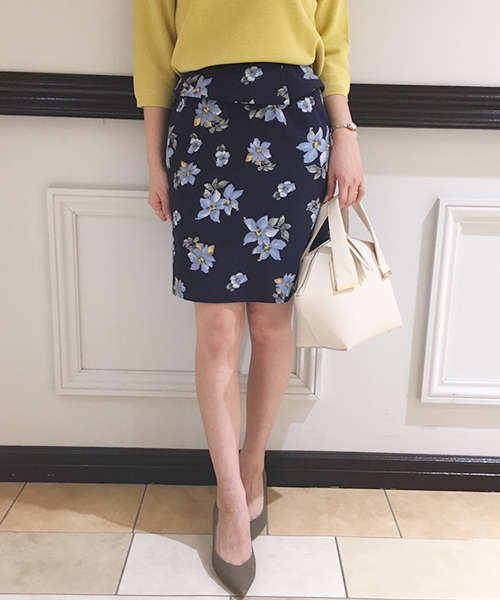 laboratory work（ラボラトリーワーク）の「花柄プリントチューリップ風スカート（スカート・レディース・その他14/ベージュ系その他・SMALL/MEDIUM）」の15枚目の写真