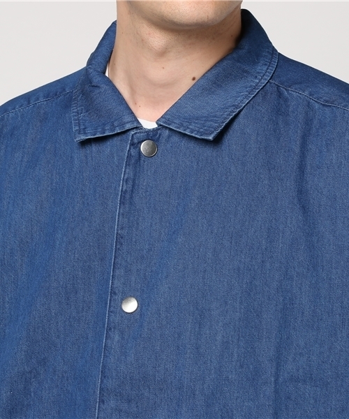 WEGO（ウィゴー）の「WEGO/デニム5分袖コーチジャケット（シャツ/ブラウス・メンズ・ライトインディゴブルー/インディゴブルー・MEDIUM/LARGE）」の21枚目の写真