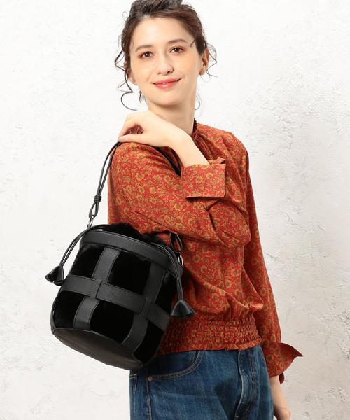 green label relaxing（グリーンレーベルリラクシング）の「KF BAG IN BAG ファーコンビバッグ ◆（ショルダーバッグ・レディース・ブラック/ブラウン・FREE）」の4枚目の写真