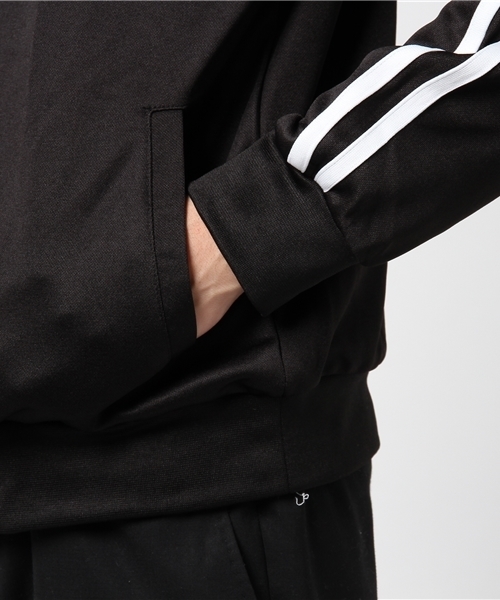 AZIONE/アジオネ/StarPrint JerseyBlouson AZIONE/アジオネ/StarPrint JerseyBlouson