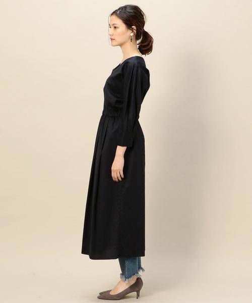 BEAUTY&YOUTH UNITED ARROWS(ビューティーアンドユースユナイテッドアローズ)の「BY コットンギャザーVネックドルマンスリーブワンピース ◆(ワンピース・レディース・ベージュ/オレンジ系その他/ネイビー・FREE)」の18枚目の写真