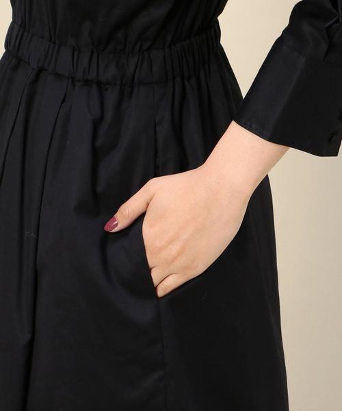 BEAUTY&YOUTH UNITED ARROWS(ビューティーアンドユースユナイテッドアローズ)の「BY コットンギャザーVネックドルマンスリーブワンピース ◆(ワンピース・レディース・ベージュ/オレンジ系その他/ネイビー・FREE)」の11枚目の写真