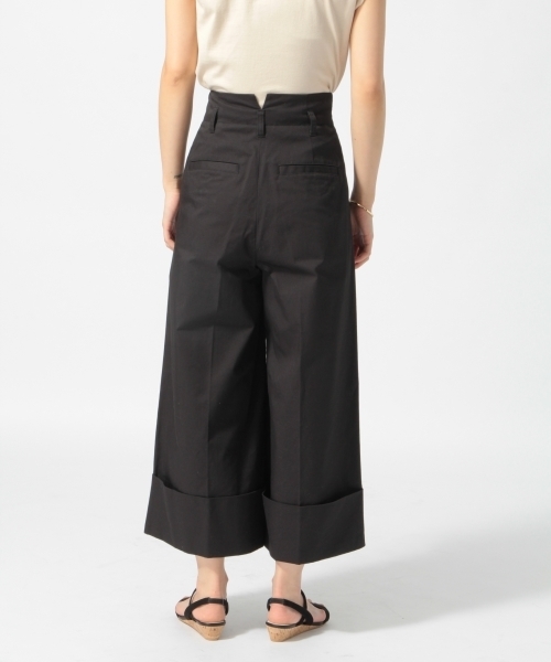 LOWRYS FARM（ローリーズファーム）の「ハイウエストクロップドパンツ　787631（その他パンツ・レディース・ベージュ/ブラック・MEDIUM/LARGE）」の6枚目の写真