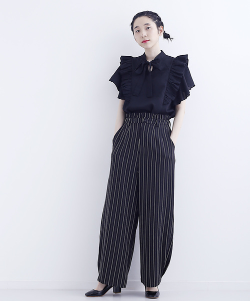 merlot plus（メルロープリュス）の「フリルスリーブブラウス7567（シャツ/ブラウス・レディース・グリーン/アイボリー/ブラック・FREE）」の9枚目の写真