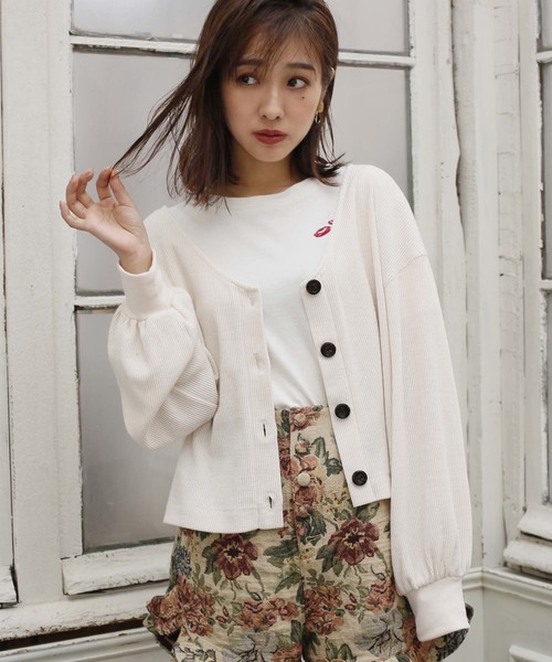 one after another NICE CLAUP(ワンアフターアナザーナイスクラップ)の「サーマルVあきカーディガン(カーディガン/ボレロ・レディース・グレー/ピンク/アイボリー/ベージュ系その他・FREE)」の1枚目の写真