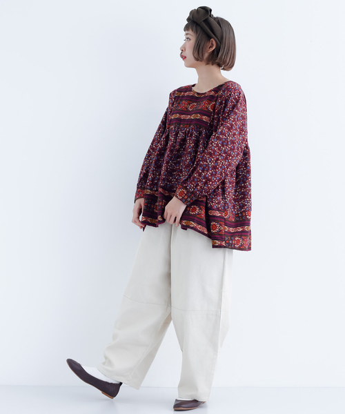 MERLOT（メルロー）の「オルテガフラワー柄ブラウス1672（シャツ/ブラウス・レディース・ネイビー/ワイン・FREE）」の17枚目の写真