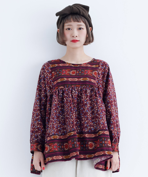 MERLOT（メルロー）の「オルテガフラワー柄ブラウス1672（シャツ/ブラウス・レディース・ネイビー/ワイン・FREE）」の8枚目の写真