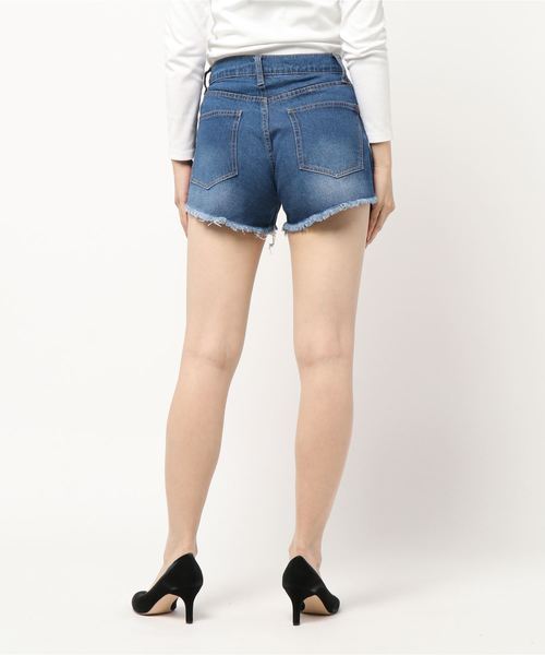 GeeRA(ジーラ)の「ダメージデニムショーパン(デニムパンツ・レディース・サックスブルー/ブルー/インディゴブルー・61/64/67/58)」の4枚目の写真