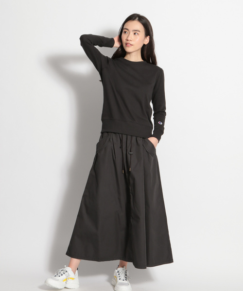 Champion（チャンピオン）の「【Champion(チャンピオン)】クルーネックスウェット（スウェット・レディース・ホワイト/ライトグレー/ブラック・MEDIUM/LARGE）」の5枚目の写真