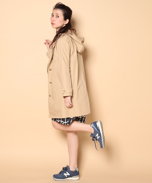 BEAMS LIGHTS Women's（ビームスライツ ウィメンズ）の「BEAMS LIGHTS / フード付コート（その他アウター・レディース・ベージュ/ネイビー・36/40/38）」の4枚目の写真