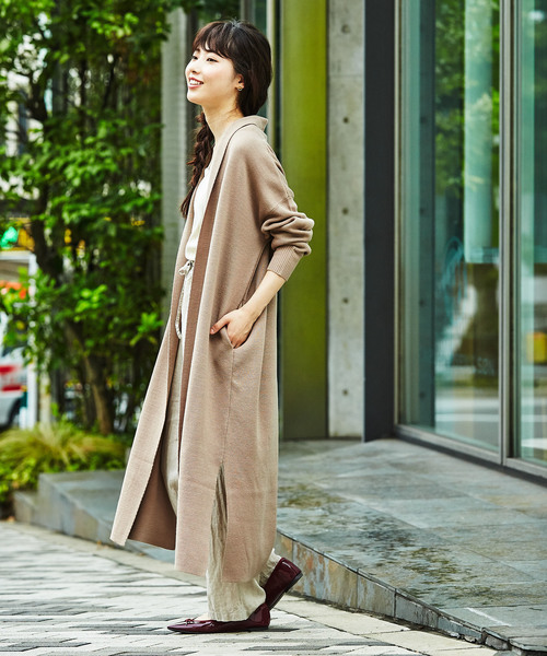GeeRA(ジーラ)の「ミラノリブロングスリットガウンコート(その他アウター・レディース・ブラック/ベージュ/グレー・MEDIUM/LARGE/X-LARGE)」の9枚目の写真