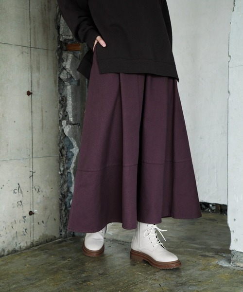 niko and...（ニコアンド）の「裏起毛カツラギAラインスカート（スカート・レディース・ブラック/パープル/クリーム・MEDIUM/LARGE）」の3枚目の写真