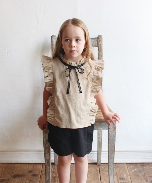 Rora(ローラ)の「スカーレット 綿100 トップス(シャツ/ブラウス・キッズ・ベージュ・120cm/140cm/100cm/110cm/130cm/90㎝)」の1枚目の写真