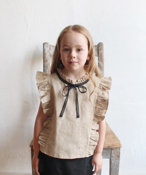 Rora(ローラ)の「スカーレット 綿100 トップス(シャツ/ブラウス・キッズ・ベージュ・120cm/140cm/100cm/110cm/130cm/90㎝)」の6枚目の写真