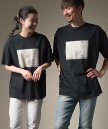 ユニセックス プリント半袖Tシャツ バンクシー BRANDALISED×OMNES フォトTEE