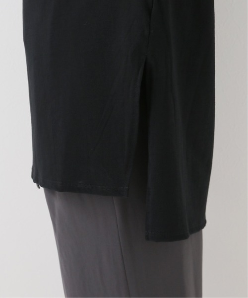 SLOBE IENA（スローブイエナ）の「スリットネックTEE【手洗い可能】◆（Tシャツ/カットソー・レディース・ブラック/アイボリー/ブラウン・FREE）」の17枚目の写真