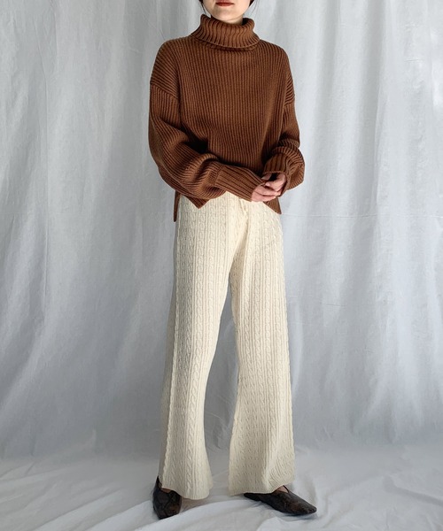 PICCIN（ピッチン）の「ケーブル編みフレアパンツ（その他パンツ・レディース・ブラック/アイボリー/モカ・M/L）」の11枚目の写真