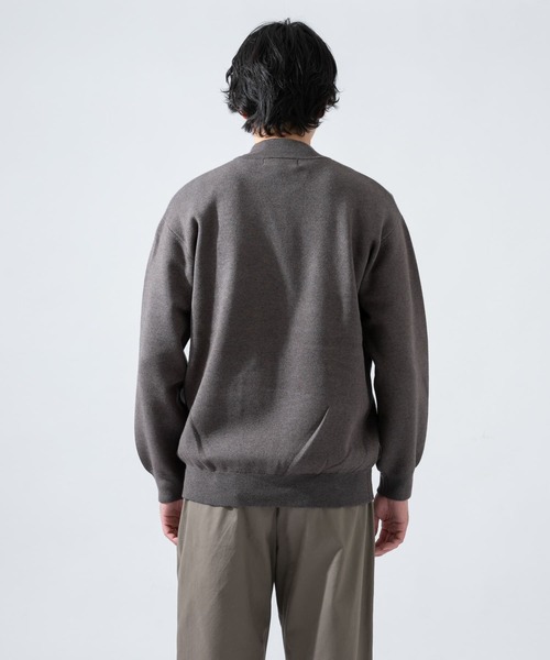 URBAN RESEARCH ROSSO MEN(アーバンリサーチロッソメン)の「ミラノリブモックネックニット(ニット/セーター・メンズ・ブラック/チャコールグレー/グレー系その他/ネイビー/ブルー系その他・SMALL/MEDIUM/LARGE/X-LARGE)」の22枚目の写真
