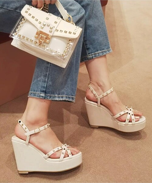 ESPERANZA（エスペランサ）の「◆ストラップスタッズ厚底ウエッジサンダル（サンダル・レディース・ブラック/ブルー/アイボリー/ピンク系/ベージュ・LL/S/M/L）」の19枚目の写真