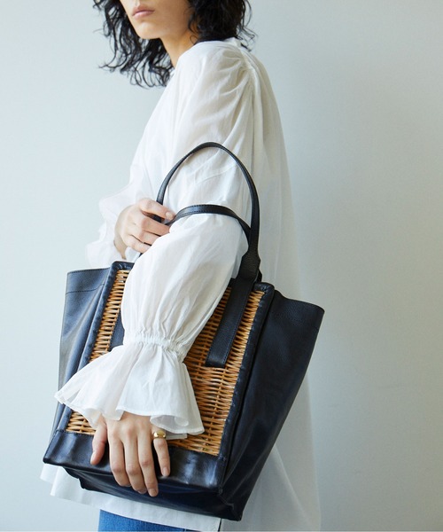 Flea Store Vegetal(フリーストアベジタル)の「【Flea Store Vegetal】レザーコンビかごバッグ/TALL(かごバッグ・レディース・ブラック・FREE)」の3枚目の写真