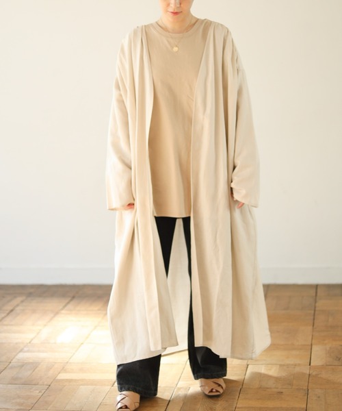 Auntie Rosa Holiday(アンティローザホリデー)の「麻ギャザーロングコート(ノーカラーコート・レディース・ベージュ/アイボリー・FREE)」の10枚目の写真