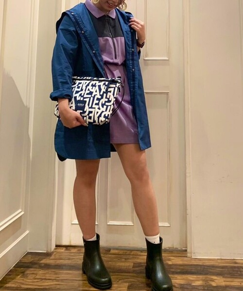 AIGLE（エーグル）の「全天候対応型 フルフィール ラバーブーツ ロー / ショートブーツ（レインシューズ・レディース・ブラック/シルバー/ブラック系その他/ブルー/レッド/モスグリーン/ピンク/ホワイト/セージグリーン/チェリーピンク/エメラルド・38/39/35/36/37/41/40）」の16枚目の写真