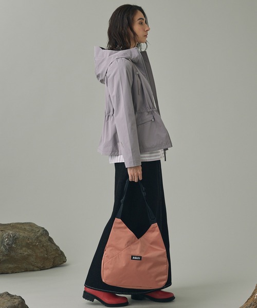 AIGLE(エーグル)の「全天候対応型 フルフィール ラバーブーツ ロー / ショートブーツ(レインシューズ・レディース・ブラック/シルバー/ブラック系その他/ブルー/レッド/モスグリーン/ピンク/ホワイト/セージグリーン/チェリーピンク/エメラルド・38/39/35/36/37/41/40)」の20枚目の写真