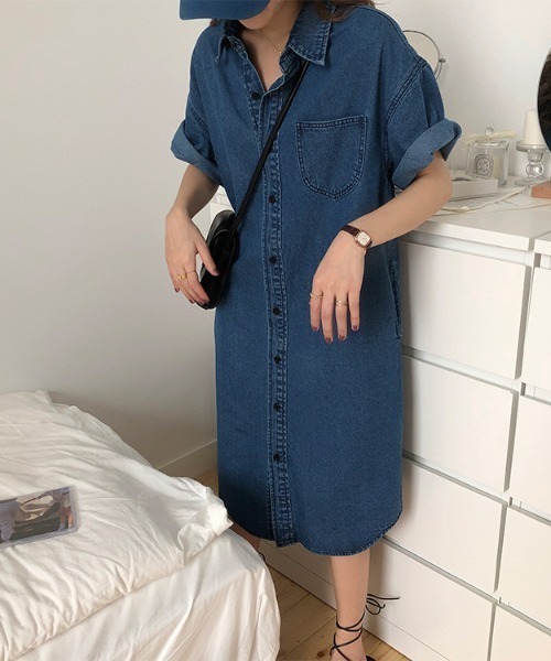 emi+（エミプラス）の「オーバーサイズ デニムシャツワンピース（シャツワンピース・レディース・ブルー/ブラック・L/M）」の9枚目の写真