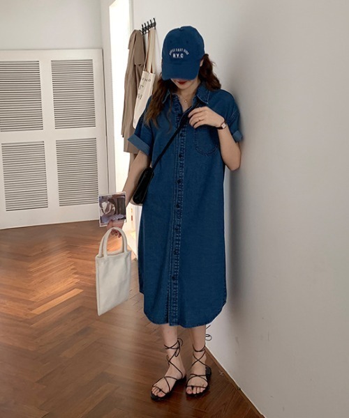emi+（エミプラス）の「オーバーサイズ デニムシャツワンピース（シャツワンピース・レディース・ブルー/ブラック・L/M）」の16枚目の写真