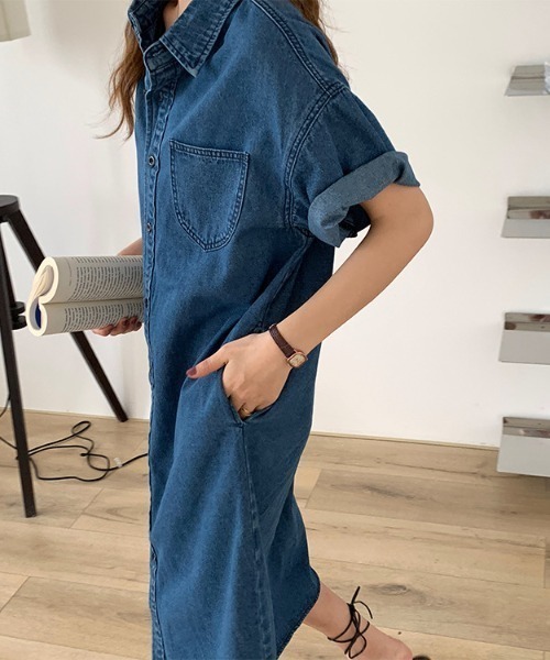 emi+（エミプラス）の「オーバーサイズ デニムシャツワンピース（シャツワンピース・レディース・ブルー/ブラック・L/M）」の18枚目の写真