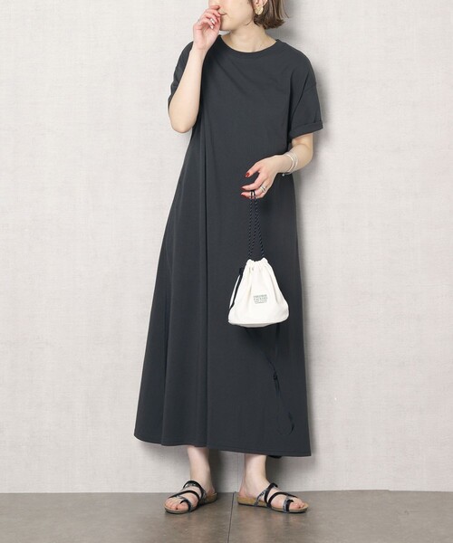 FREAK'S STORE（フリークスストア）の「【WEB限定】フレアマキシワンピース（ワンピース・レディース・ナチュラル/ライトグレー/ブラック/ピンク/ネイビー/ベージュ×ブラック/ホワイト×ブラック・ﾌﾘ-）」の16枚目の写真