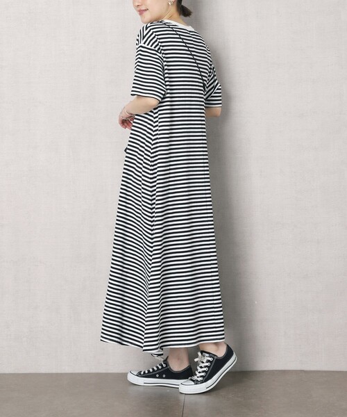 FREAK'S STORE（フリークスストア）の「【WEB限定】フレアマキシワンピース（ワンピース・レディース・ナチュラル/ライトグレー/ブラック/ピンク/ネイビー/ベージュ×ブラック/ホワイト×ブラック・ﾌﾘ-）」の20枚目の写真